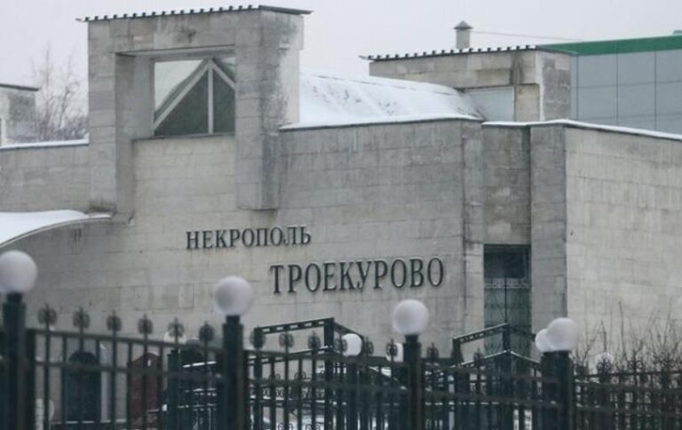 Новини світу - ФСБ заявила про запобігання вбивства чиновника замінованою вазою