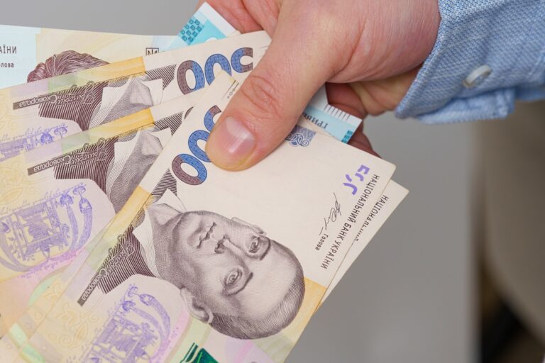 Новини бізнесу - Кабмін перерозподілив ₴37 млн на виплату Нацкешбеку