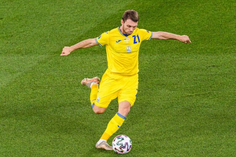 Новини спорту - Караваєв радий повернутися в збірну і відзначає свою готовність допомагати