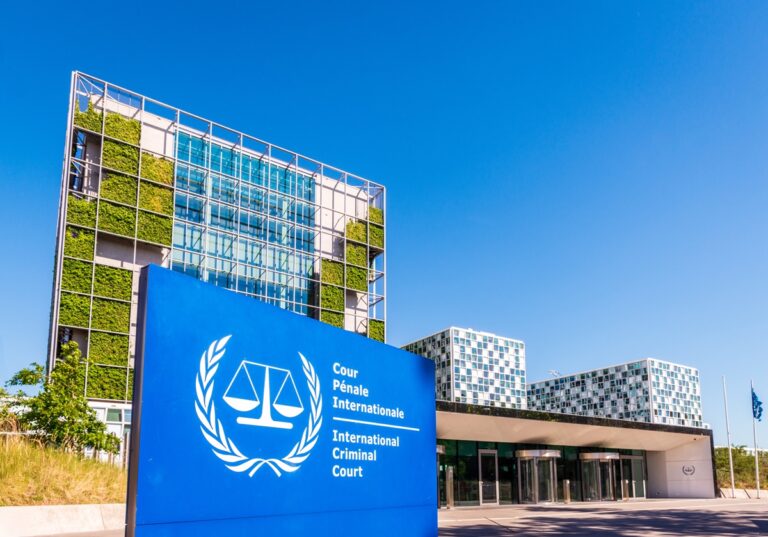 Новини світу - Міжнародний кримінальний суд відмовився від Microsoft