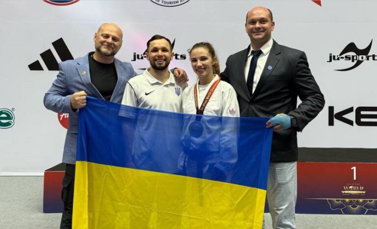 Новини спорту - Український боєць здобув четвертий титул чемпіона світу