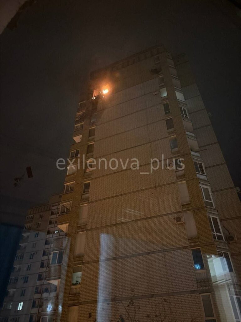 Новини світу - Вибухи і пожежі: російський Волгоград атакують БпЛА