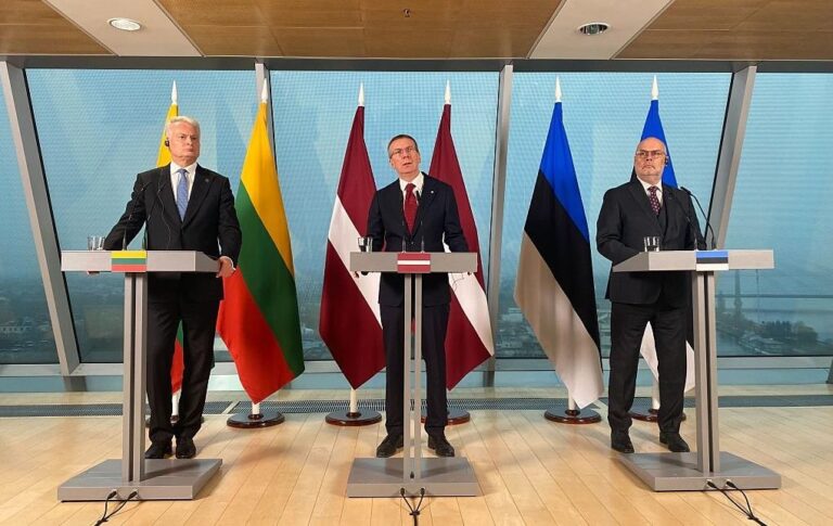 Новини світу - Країни Балтії розглядають демонтаж залізничних колій на кордоні з РФ