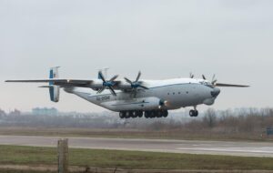 Новини світу - Розвалився в повітрі. Падіння літака в Росії