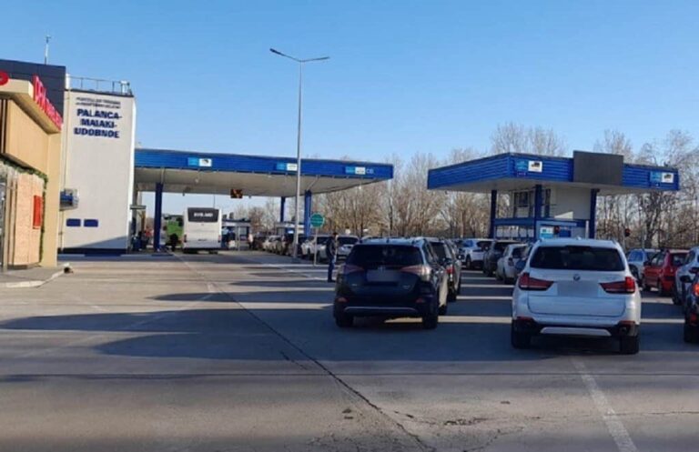 Новини України - Рух на трасі Одеса-Рені та роботу пунктів пропуску з Молдовою ускладнено