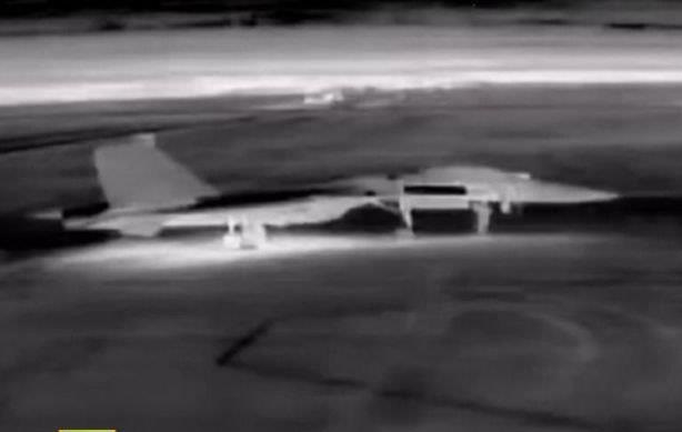 Новини України - СБУ уразила два російські літаки Су-27 в Криму