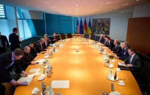 Новини України - Україна і США відновили переговори в Берліні - ЗМІ