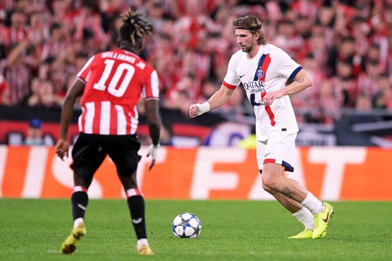 Новини спорту - Забарний отримав схвальні відгуки за матч із Атлетіком