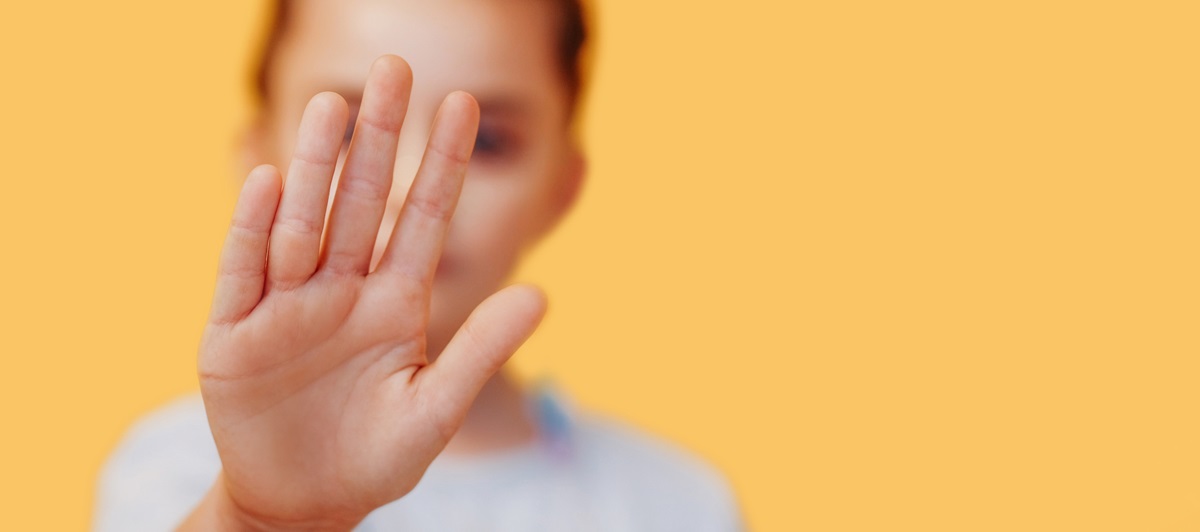 Новини України - На Кіровоградщині мати-вихователька приковувала неповнолітню ланцюгами