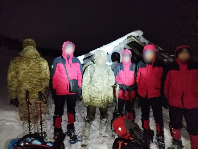 Новини України - На кордоні з Румунією врятували ухилянта, який п&rsquo;ять діб блукав Карпатами