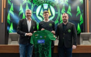 Новини спорту - Нападник Карпат став гравцем Полісся