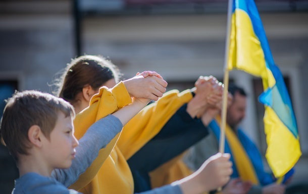 Новини України - З окупації повернули групу українських дітей